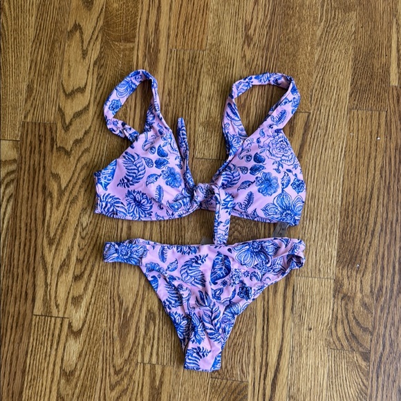 Random floral front knot bikini set - Picture 2 of 5